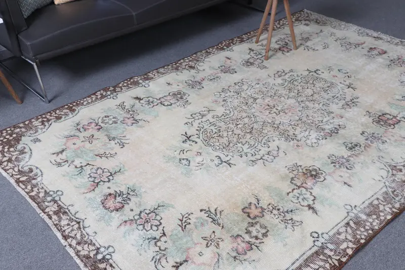 5,6x8,8 ft Teppich, türkischer Vintage Teppich, brauner Tarnwollteppich - 1