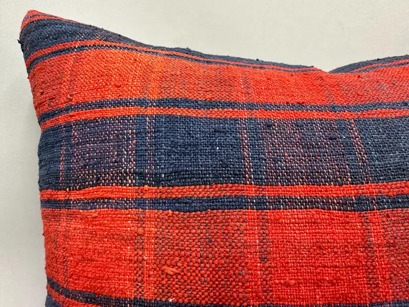Hippie Throw Pillow Cover, Gift Pillow, Pillow for Couch, Art Deco Cushion, Nomadic Cushion, Pillow, Vintage Kilim Throw Pillow, 18x18 Red Cushion - 5
