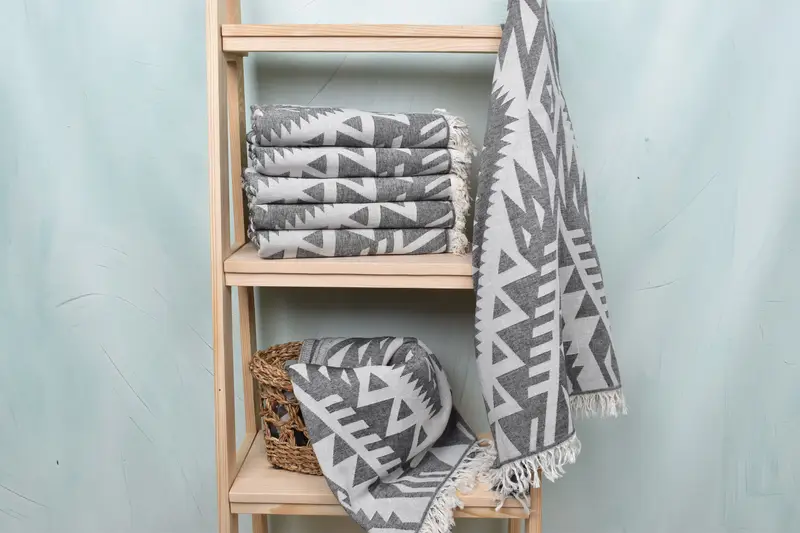 Soft towel, 76x40 Cotton Geometric Towel, Monogrammed Turkish Towel, Custom Towel Beach, Personalized Turkish Towel, Personalised Gift, Luxury towel - 4