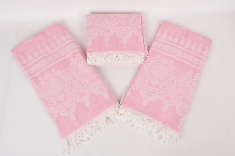 Cute Beach Towel, Bridal Shower Gift, Custom Wedding Gifts, Sand-resistant towel, Bathroom Towel, Holiday Towel, 74x36 Cotton Floral Patterned Towel - 7