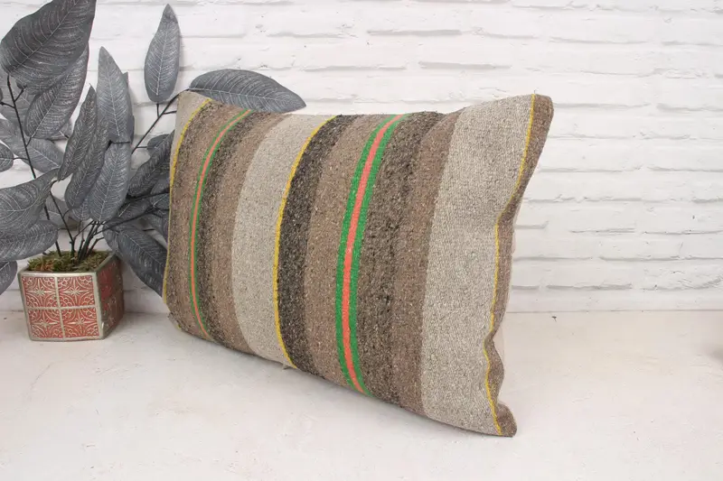Gift Pillow, Natural Pillow Cover, 16x24 Brown Pillow Case, Boho Pillow, Traditional Cushion Case, Pillow Cover, Vintage Kilim Throw Pillow - 4