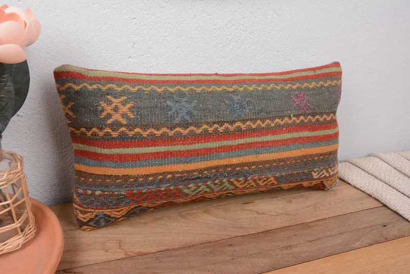 Mavi & Kırmızı Çizgili Kırlent, 10x20 Nakışlı Kırlent