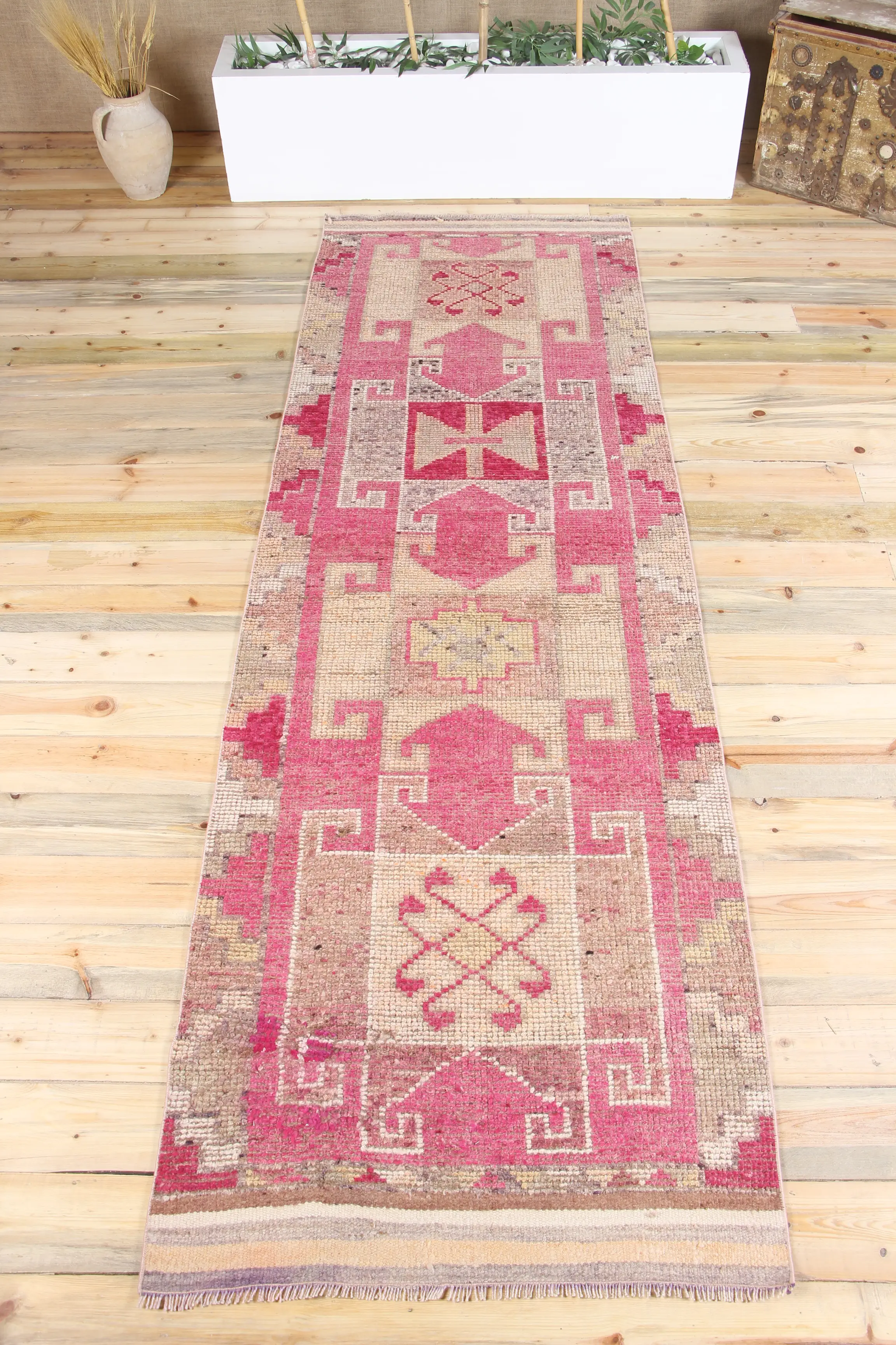 3.1x10.1 ft Vintage Rug, Turkish Runner Rug, Pink Beige Geometric Rug - 1