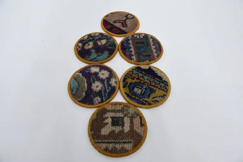 ボヘミアンブルーとグレーのラウンドコースター、ユニークなボヘミアンコースター