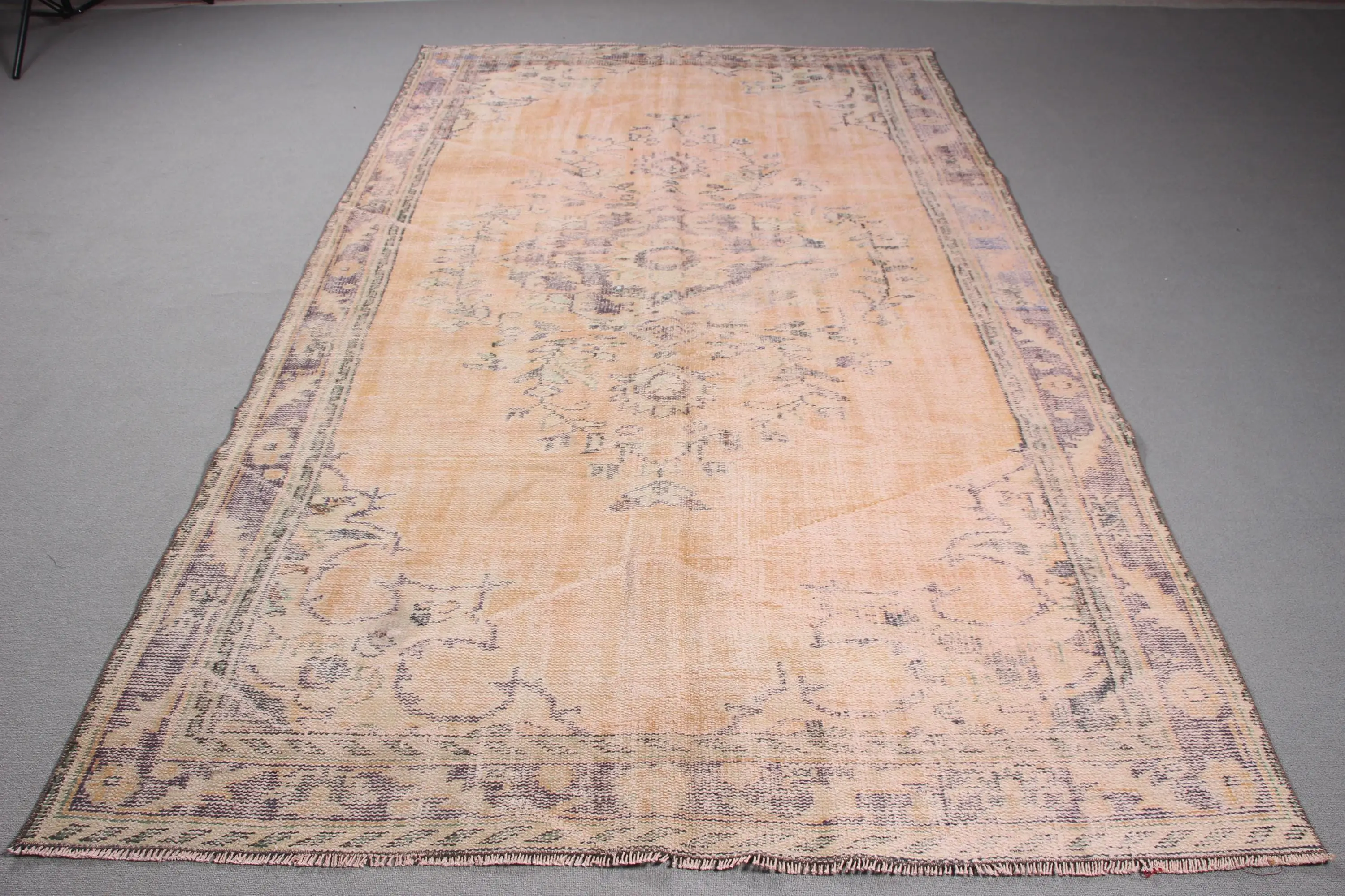 Türk 5.6x9.6 ft Halı, Vintage Halı, Sarı Çizgili Yün Halı - 1