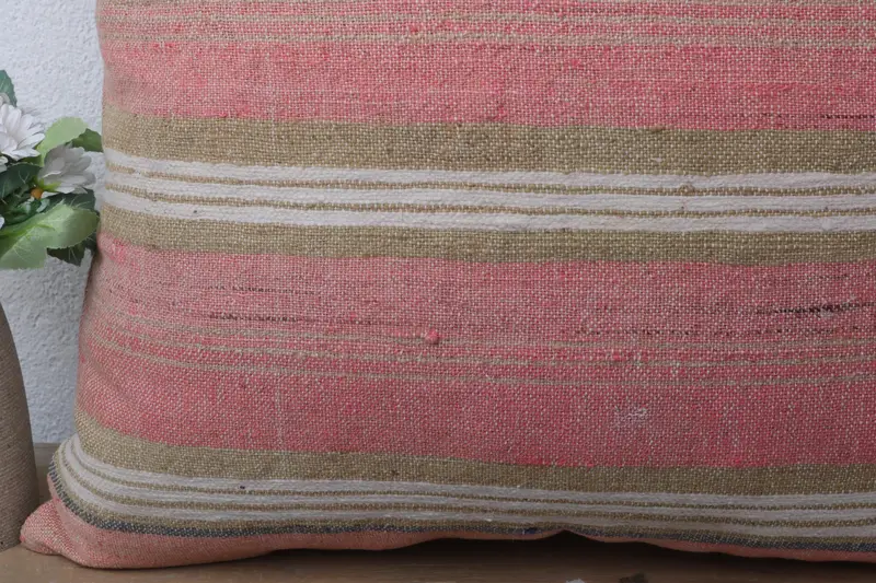Traditional Cushion Cover, 20x20 Red Cushion Case, Shabby Chic Cushion, Pillow for Couch, Boho Pillow, Pillow Sham, Vintage Pillow - 3