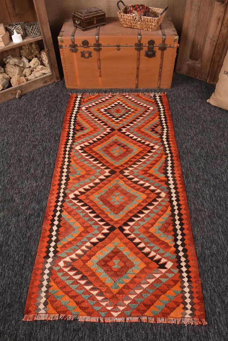 2.9x6 ft Vintage Halı, Türk Vurgulu Halı, Kırmızı Yeşil Hayvan Baskılı Yün Halı - 1