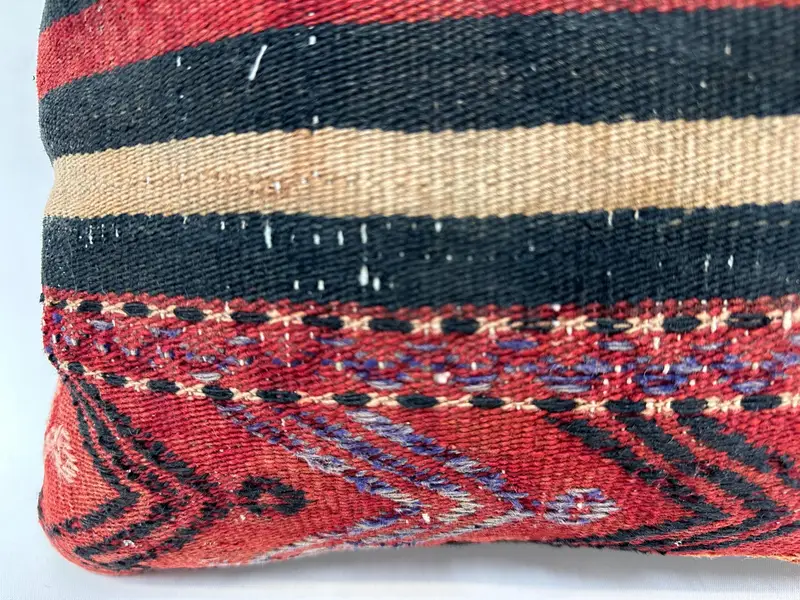 Designer Throw Cushion Cover, Accent Pillow, Boho Pillow Sham Cover, Throw Kilim Pillow, Cushion, Vintage Kilim Pillow, 18x18 Red Cushion Cover - 2