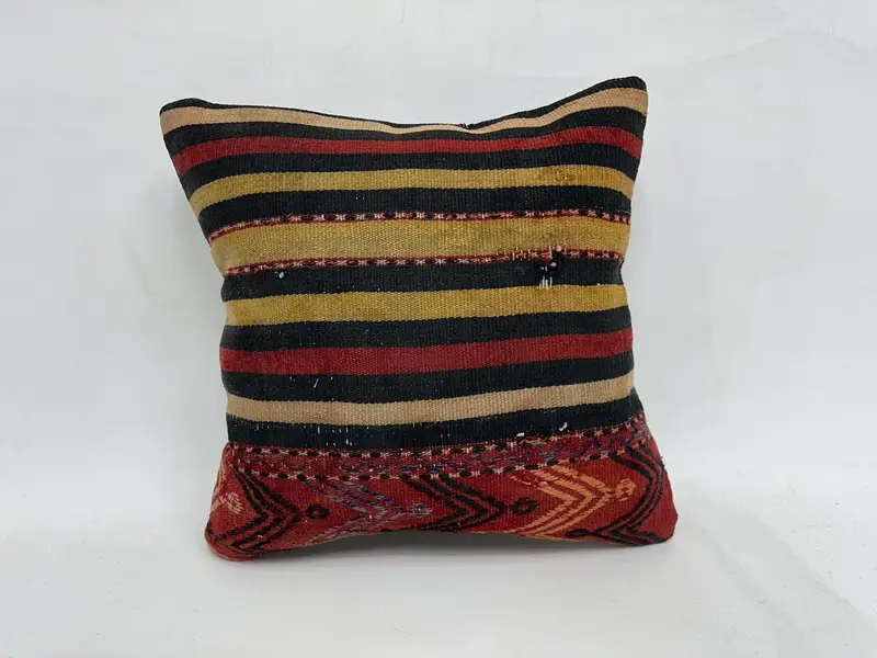 Designer Throw Cushion Cover, Accent Pillow, Boho Pillow Sham Cover, Throw Kilim Pillow, Cushion, Vintage Kilim Pillow, 18x18 Red Cushion Cover - 1