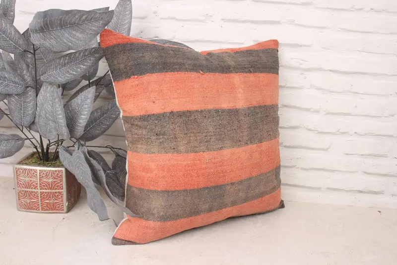 Kilim Pillow Cover, 18x18 Red Cushion Case, Car Cushion, Armchair Cushion Cover, Kilim Cushion Sham, Toss Pillow Cover, Turkish Pillow, Pillow Sham - 3