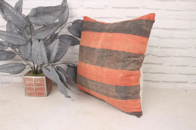 Kilim Pillow Cover, 18x18 Red Cushion Case, Car Cushion, Armchair Cushion Cover, Kilim Cushion Sham, Toss Pillow Cover, Turkish Pillow, Pillow Sham - 4