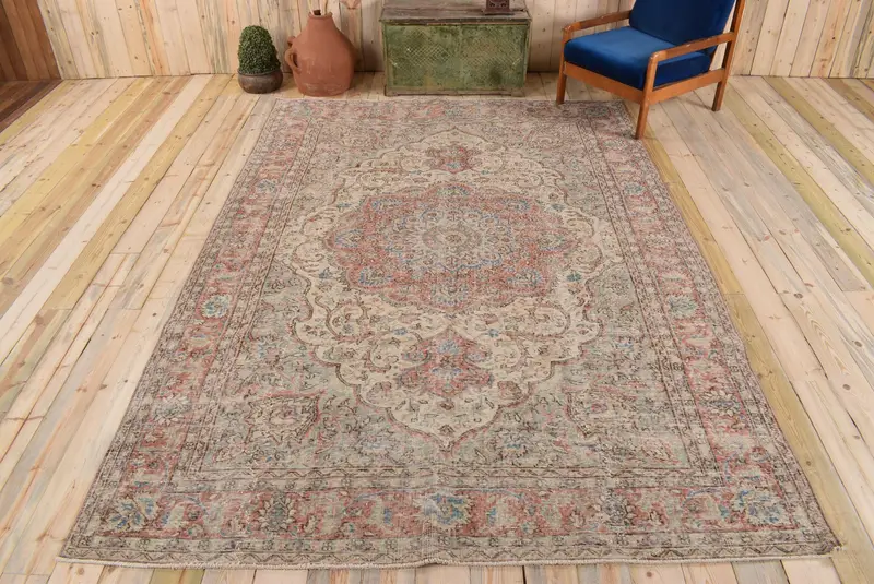 Kırmızı ve Yeşil Halı, 7,3x10,4 ft Geometrik Çiçek Desenli