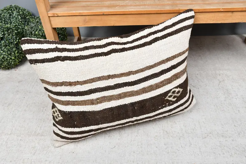 Nomadic Pillow Case, Kilim Pillow, Living Room Throw Cushion, Turkish Kilim Pillow, Handmade Kilim Cushion, Cushion Cover, 20x28 White Cushion Case - 7