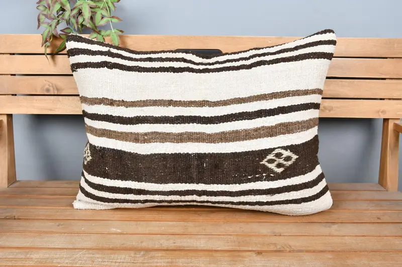 Nomadic Pillow Case, Kilim Pillow, Living Room Throw Cushion, Turkish Kilim Pillow, Handmade Kilim Cushion, Cushion Cover, 20x28 White Cushion Case - 6