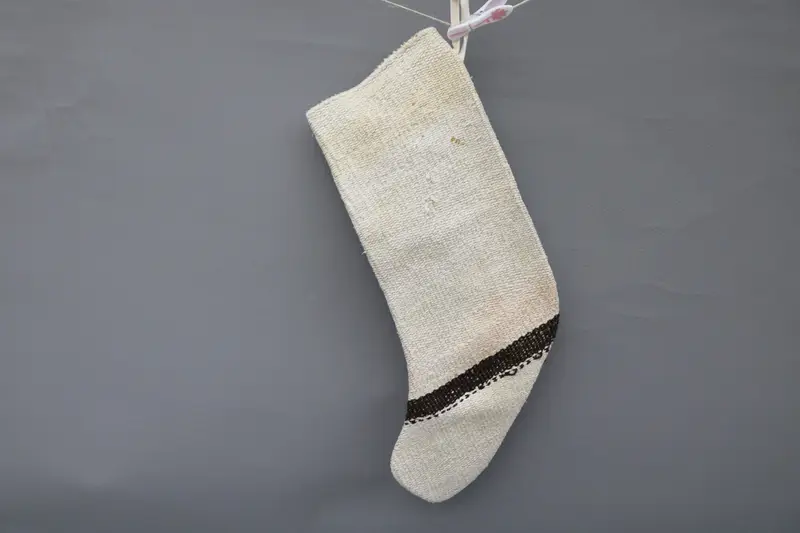 Süslü Bej Noel Çorabı, Şenlikli Tatil Çorabı