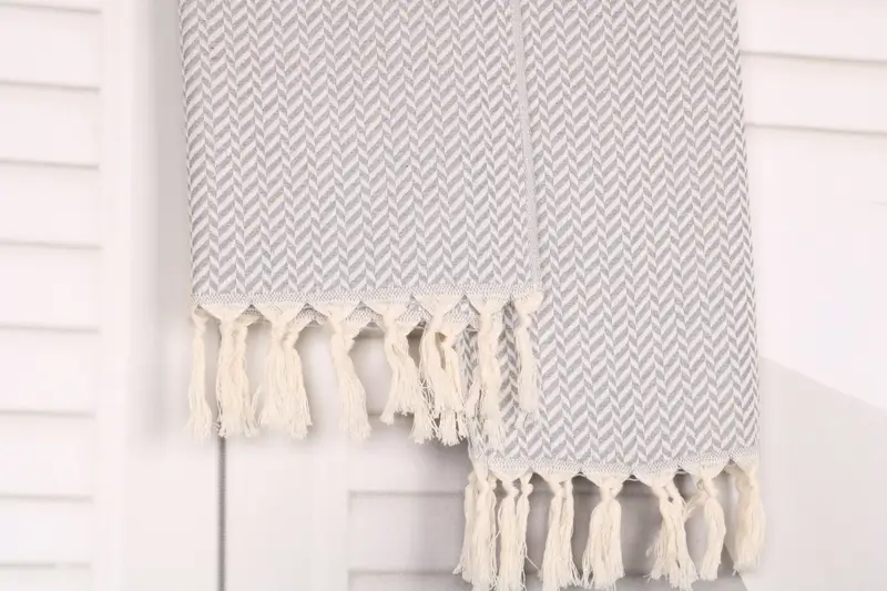 Handgemachtes Geschenk, kleine Badetücher, personalisiertes Hochzeitsgeschenk, Hochzeitsgeschenk, Monogramm Küchentuch, 36x18 Baumwoll -Chevron -Handtuch, Girl Trip Party Gunst - 8