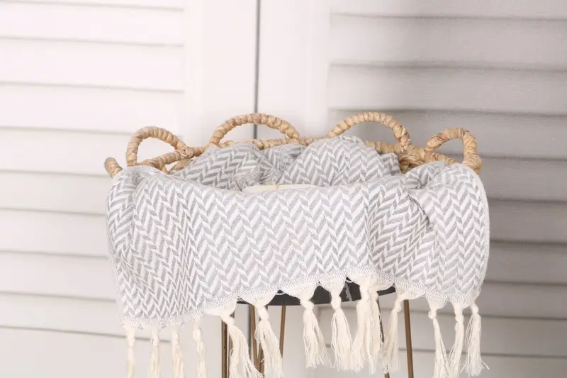 Handgemachtes Geschenk, kleine Badetücher, personalisiertes Hochzeitsgeschenk, Hochzeitsgeschenk, Monogramm Küchentuch, 36x18 Baumwoll -Chevron -Handtuch, Girl Trip Party Gunst - 2