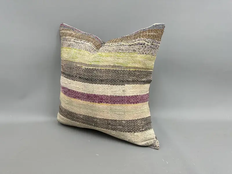 Cushion Case, Knitted Pillow Sham, 18x18 Purple Cushion Cover, Throw Kilim Pillow, Kilim Pillow, Ethnic Pillow Cover Pillow, Home Decor Pillow - 3