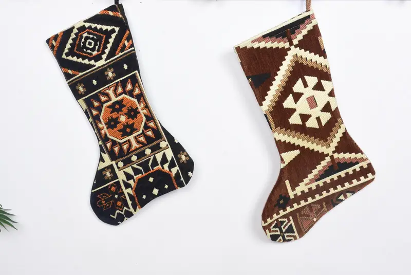 Patrón de adornos navideños, calcetín navideño bohemio de 7 pulgadas de ancho