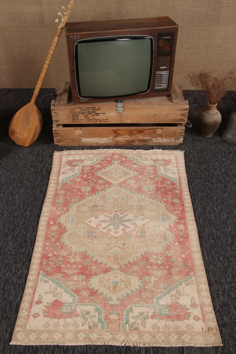 3x4.6 ft Vintage Halı, Türk Küçük Halı, Kırmızı Puantiyeli Yün Halı - 1