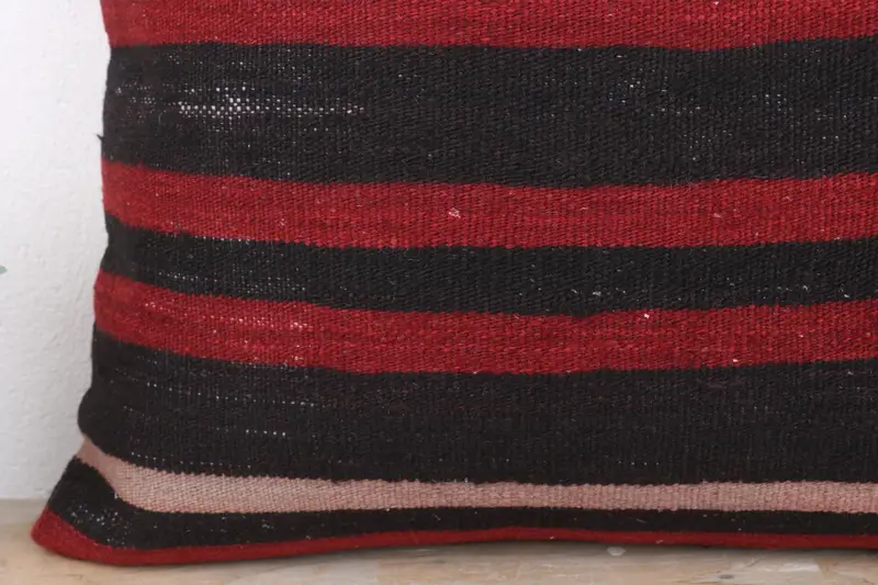 Pillow Sham, Throw Kilim Pillow, Pillow for Couch, Ethnical Kilim Rug Pillow, Outdoor Throw Cushion Cover, 24x24 Red Cushion Case - 3