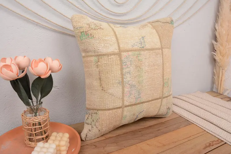 Beige & grünes Patchwork-Wurfkissen, Vintage besticktes Kissen