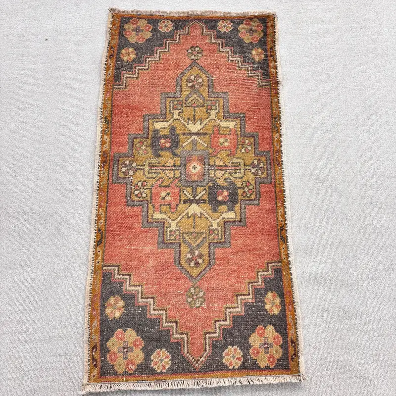 Turkish Vintage Rug, 1.7x3.4 ft Small Rug, Red Brown Ombré Wool Rug - 1