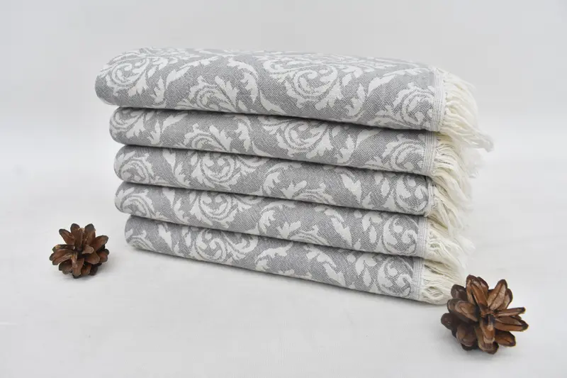 Nakış havlu, kişiselleştirilmiş düğün hediyesi, monogramlı el havlu, 40x24 pamuklu barok havlu, kişiselleştirilmiş hediyeler, seyahat havlusu, nedime hediyeleri - 4