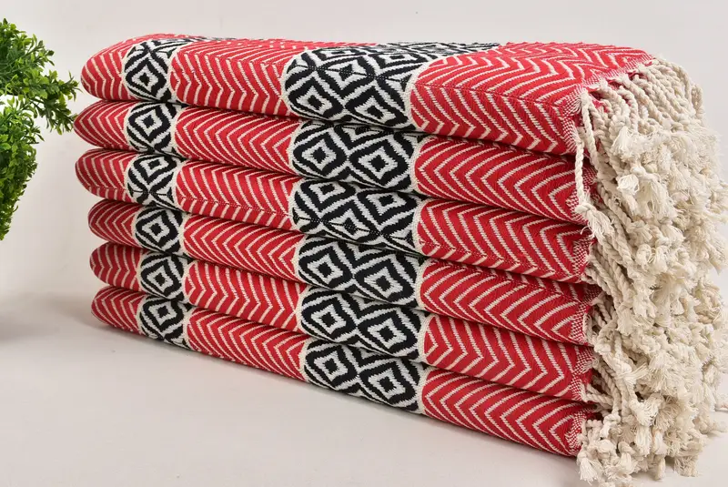 Gift Boxes Towel, Monogram Towels, Bath towel, Gift For The Home Decor, Bachelorette Party Decorations, Bachelor Gifts, 70x40 Cotton Chevron Towel - 3