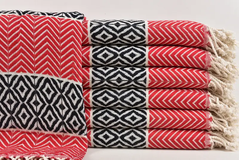 Gift Boxes Towel, Monogram Towels, Bath towel, Gift For The Home Decor, Bachelorette Party Decorations, Bachelor Gifts, 70x40 Cotton Chevron Towel - 1