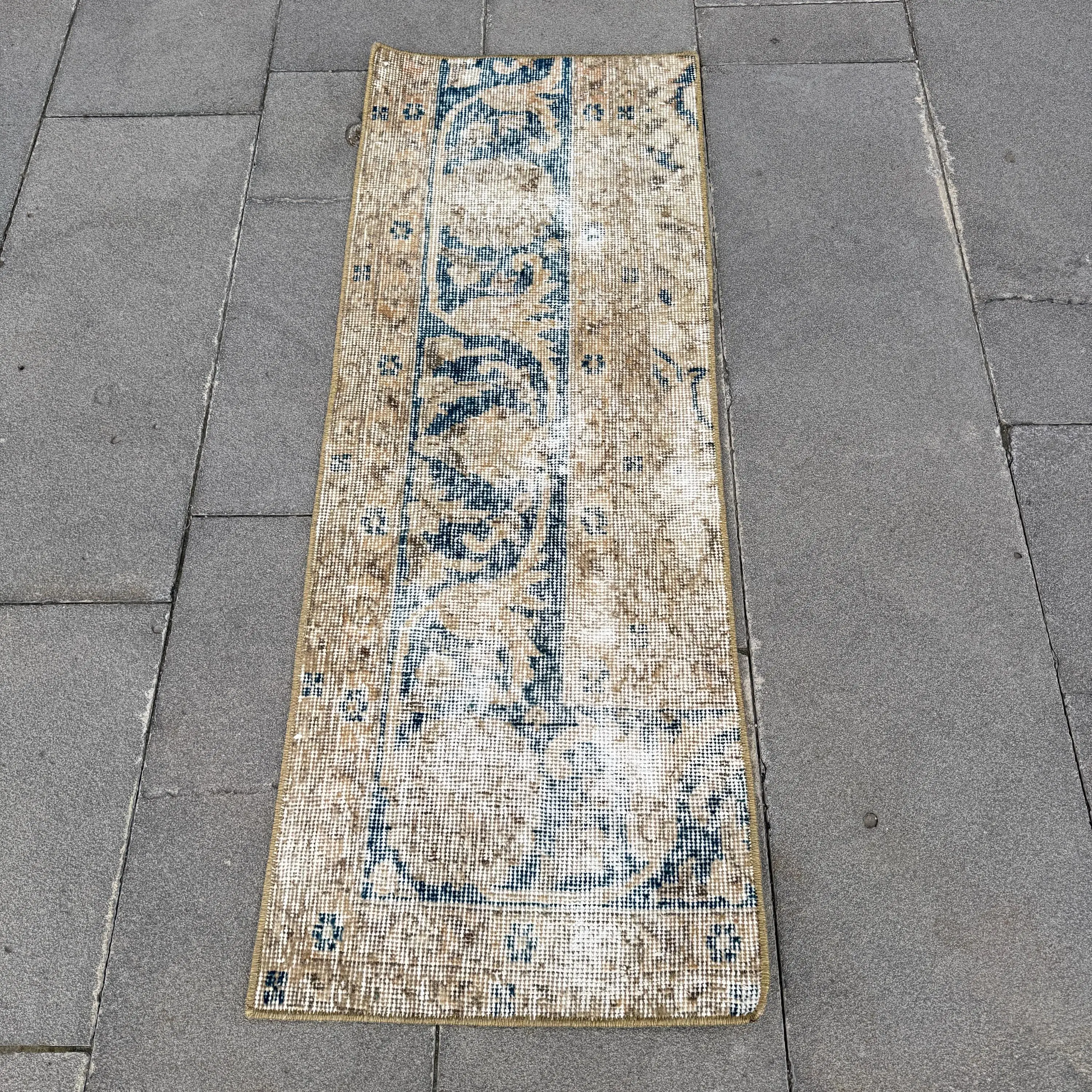 Vintage Türk Küçük Halısı 1.5x4.1 ft, Mavi Kahverengi Halı - 1