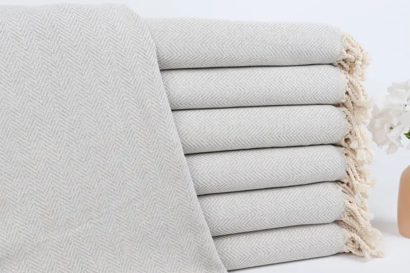 Kişiye Özel Türk Plaj Havlusu Açık Gri Balıksırtı, 40x71 İnç