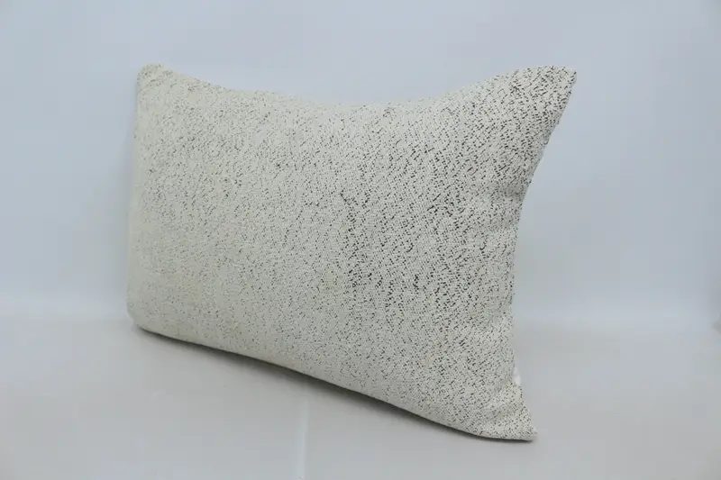 Neutral Throw Pillow Cover, Kilim Cushion Sham, 20x28 Beige Cushion Case, Handmade Kilim Cushion, Kilim Pillow Cover, Cushion Cover - 4