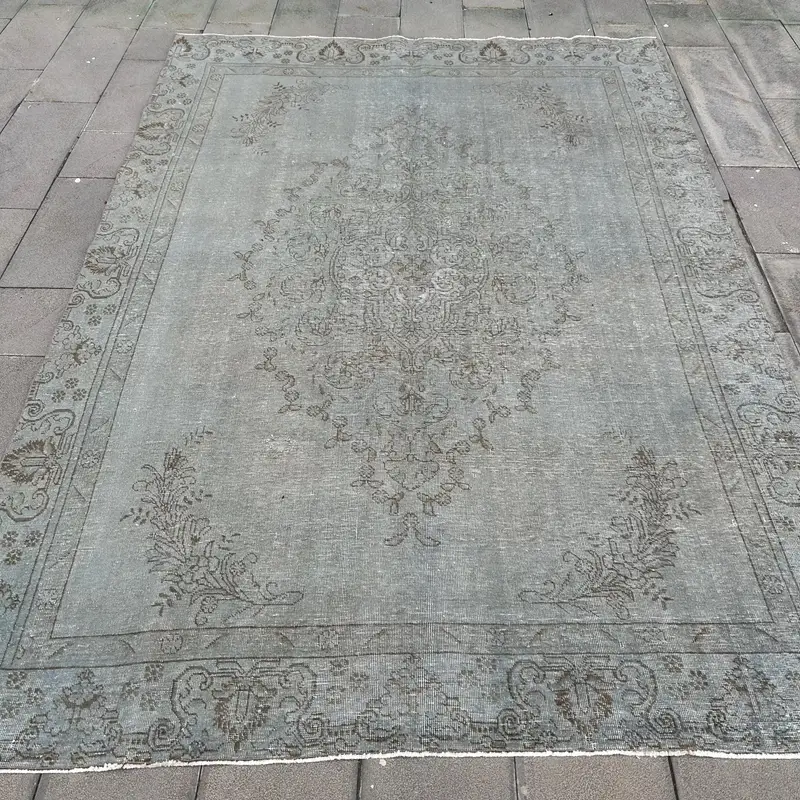 Turkish Oversize Rug 6.9x10.3 ft, Gray Floral Vintage Wool Rug - 1