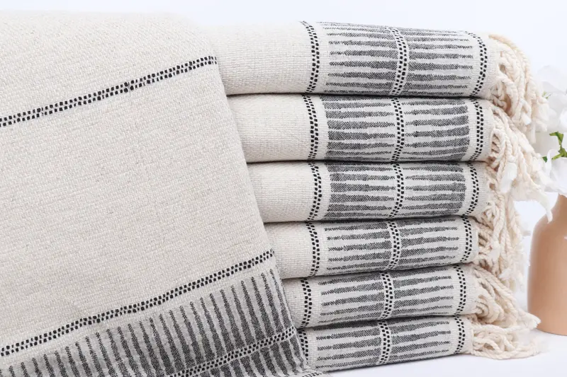 Özel Türk Havlusu Siyah Çizgili 40x71 İnç Keten, Monogramlı Havlu