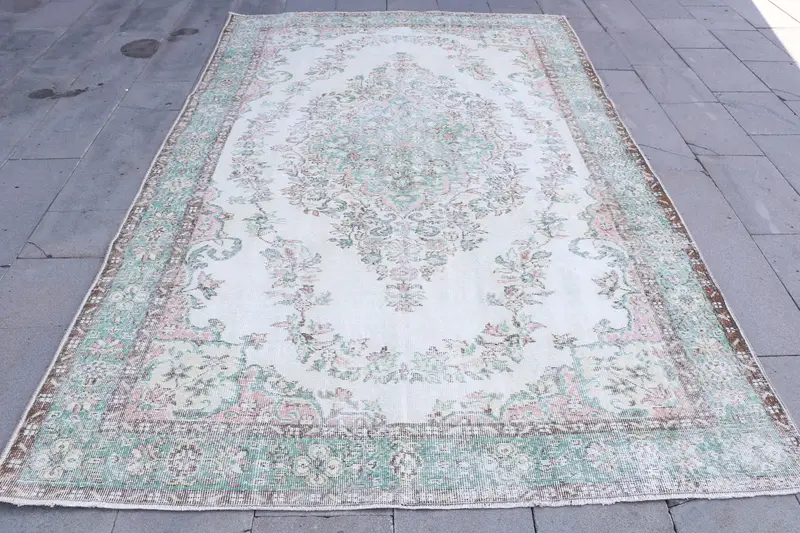Vintage Rug, Large 6.3x9.8 ft Turkish Rug, White Camouflage Wool Rug - 1