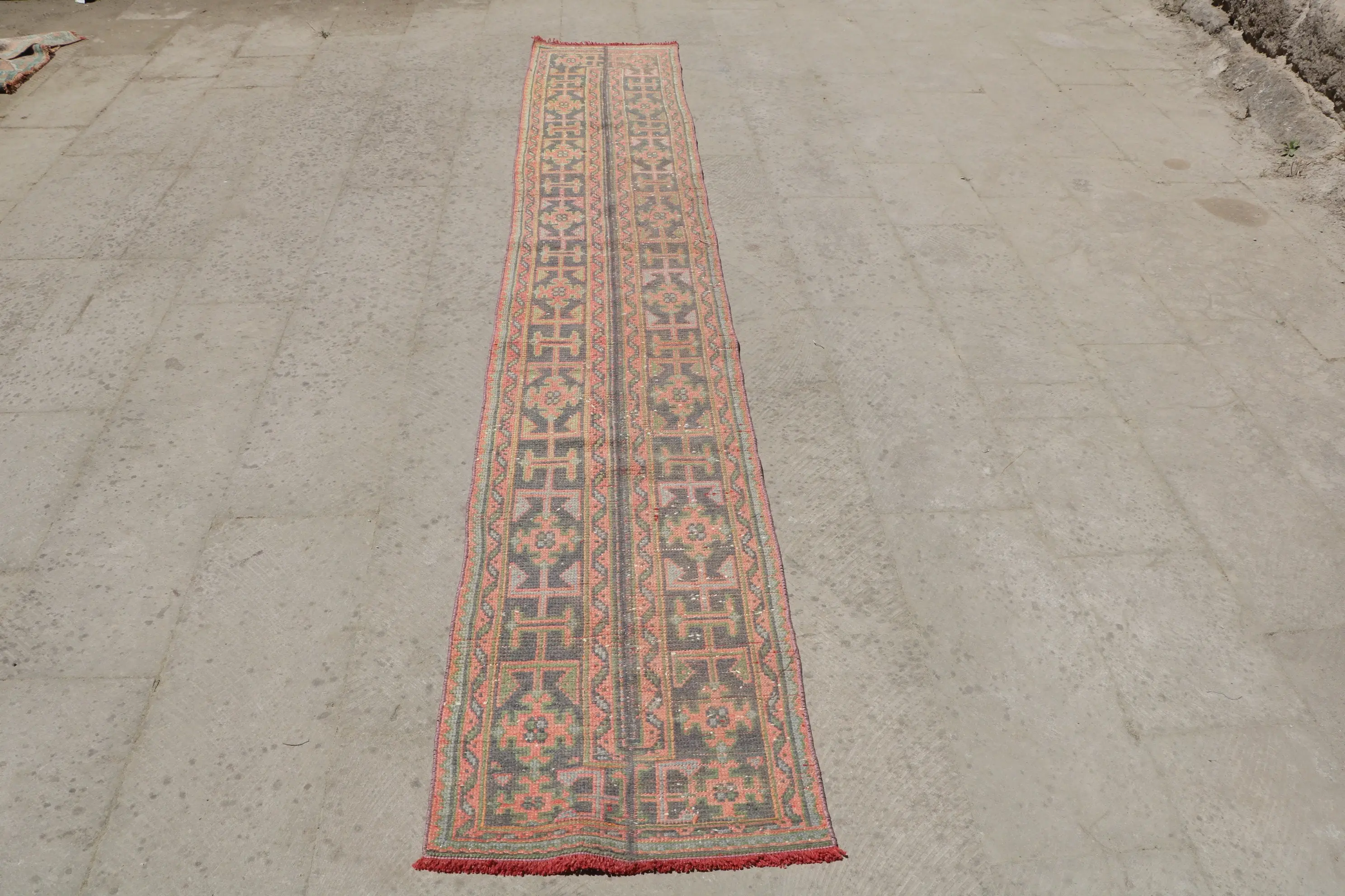 1,8x11,1 ft türkischer Vintage-Teppich, Läuferteppich, roter Wollteppich - 1