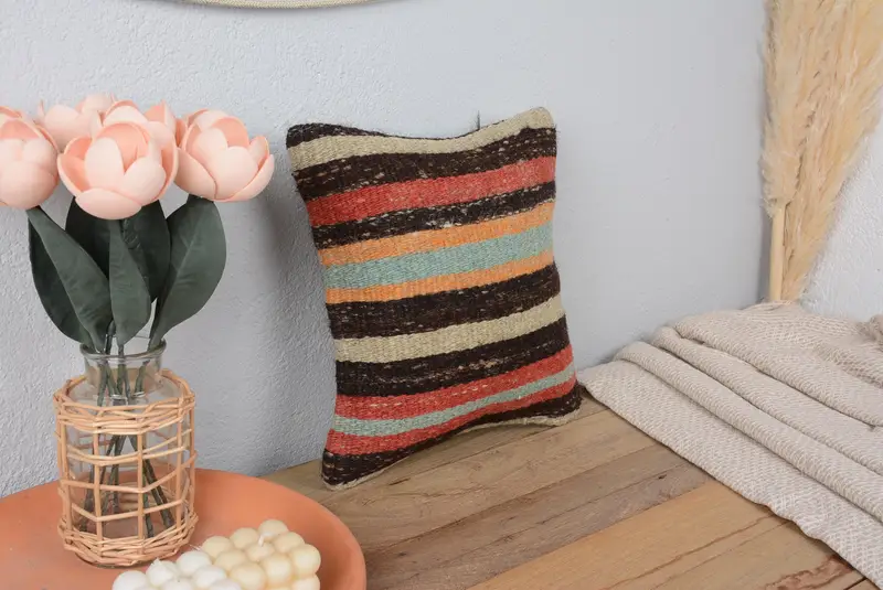 Gesticktes braun-rot gestreiftes Wurfkissen, 12x12 Vintage quadratisches Kissen