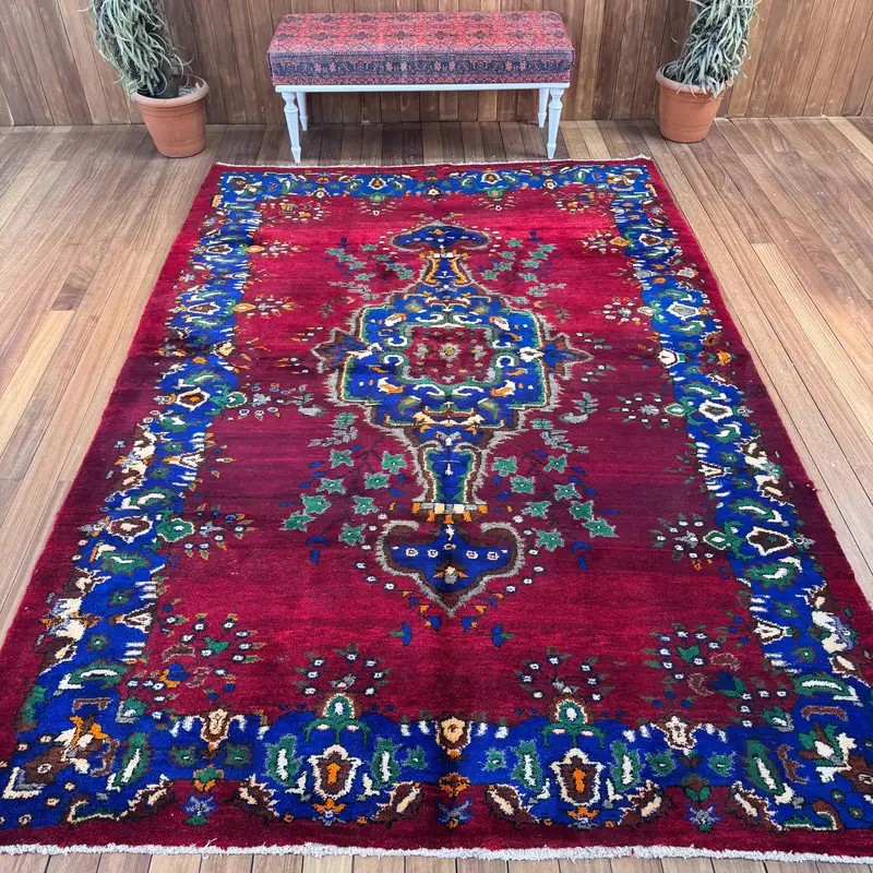 Türkischer Vintage Oushak-Teppich 6,3 x 9,4 Fuß, roter großer Ikat-Wollteppich - 1