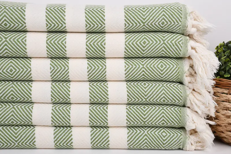Bridal Shower Gift, 32x20 Cotton Diamond Towel, Housewarming Gift, Organic Towel, Bridesmaid Gifts, Wedding Gift, Personalized Gift, Unique Gift - 2