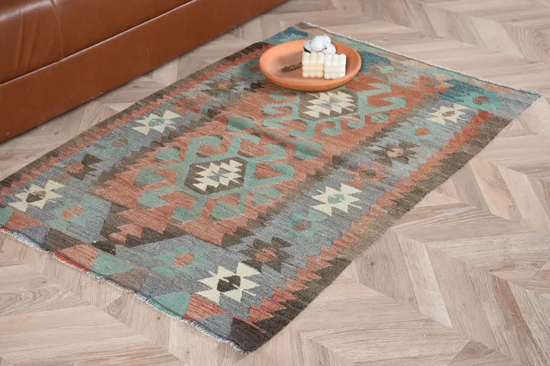 Brauner Ombré-Teppich, 2,9 x 4,3 Fuß, Regenbogen-Akzent