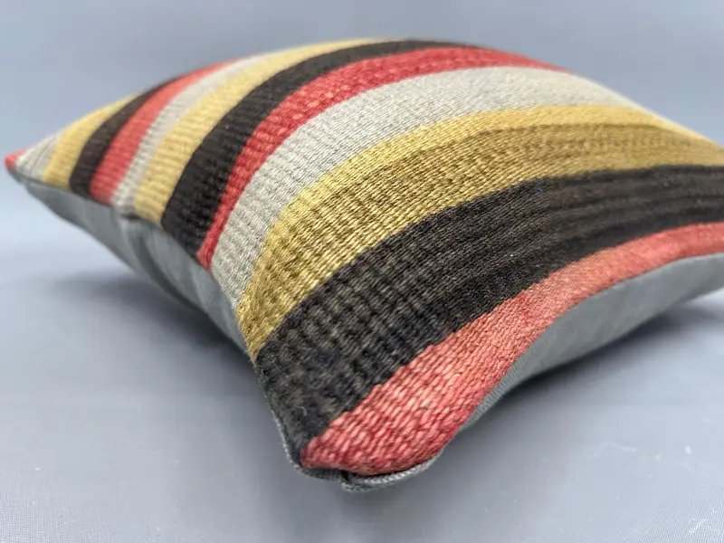 18x18 Red Pillow Cover, Decorative Throw Pillow Sham, Pillow Case, Kilim Cushion Sham, Turkish Kilim Pillow, Turkish Pillow, Ottoman Cushion Case - 6