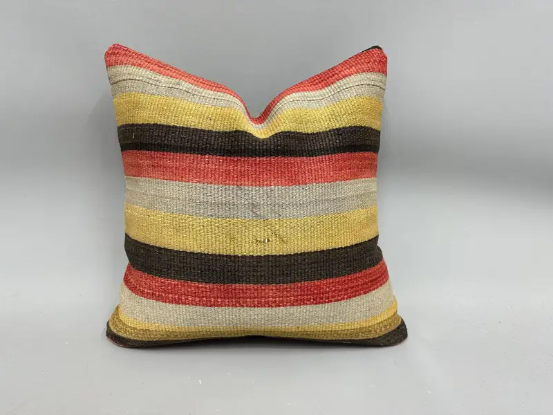 18x18 Red Pillow Cover, Decorative Throw Pillow Sham, Pillow Case, Kilim Cushion Sham, Turkish Kilim Pillow, Turkish Pillow, Ottoman Cushion Case - 1