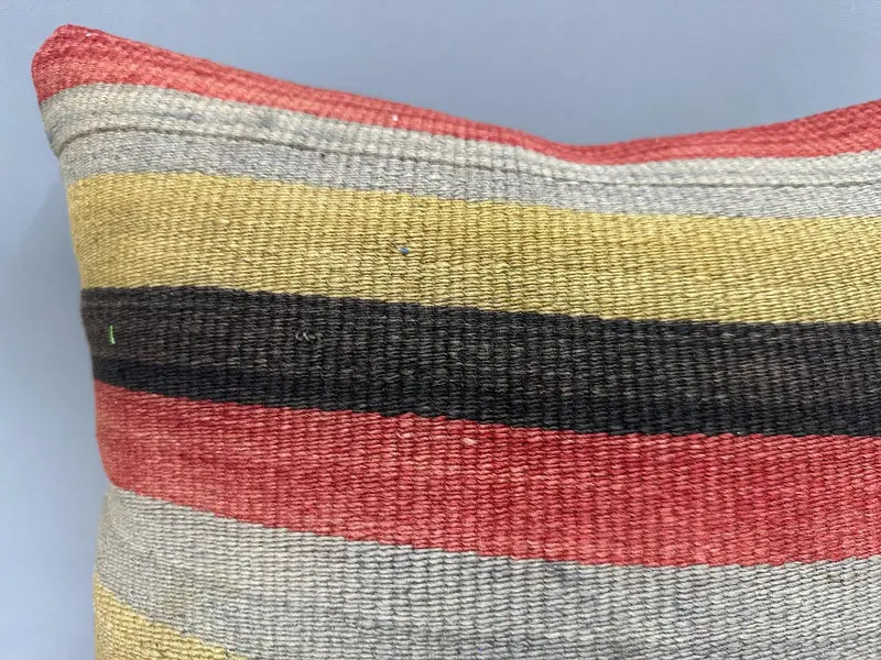 18x18 Red Pillow Cover, Decorative Throw Pillow Sham, Pillow Case, Kilim Cushion Sham, Turkish Kilim Pillow, Turkish Pillow, Ottoman Cushion Case - 5