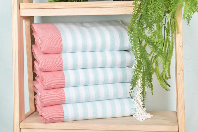 Strandtuch, 70x40 Baumwollstreifentuch, Monogramm Beachhandtuch, Gästehandtuch, Schaltuch, Brautdusche Gunst, Baumwolltuch, Junggeselle Party Geschenke - 1