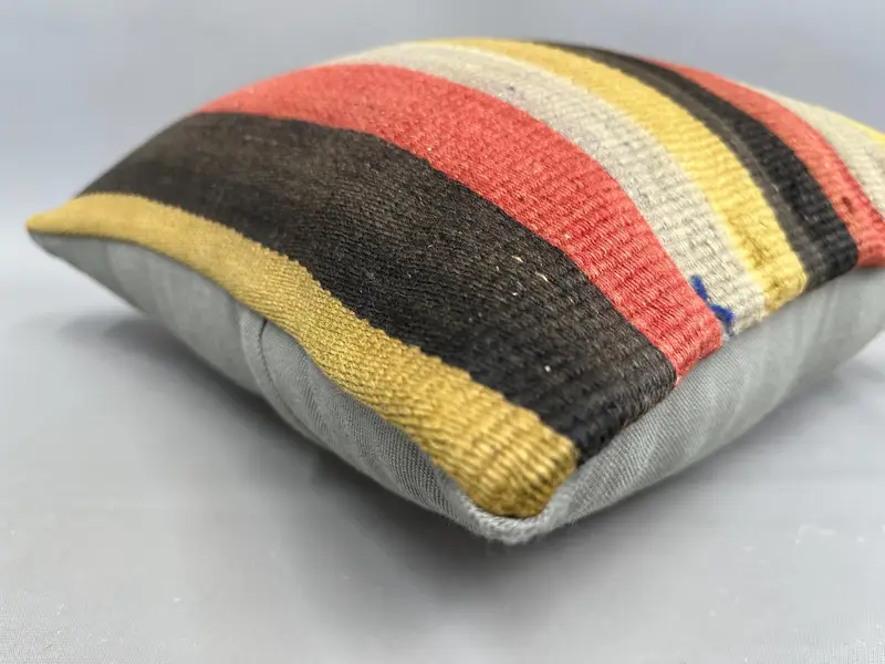 Traditional Cushion, Handwoven Cushion Cover, 18x18 Red Pillow Sham, Vintage Kilim Pillow, Ethnical Kilim Rug Pillow, Turkish Pillow, Cushion Cover - 6