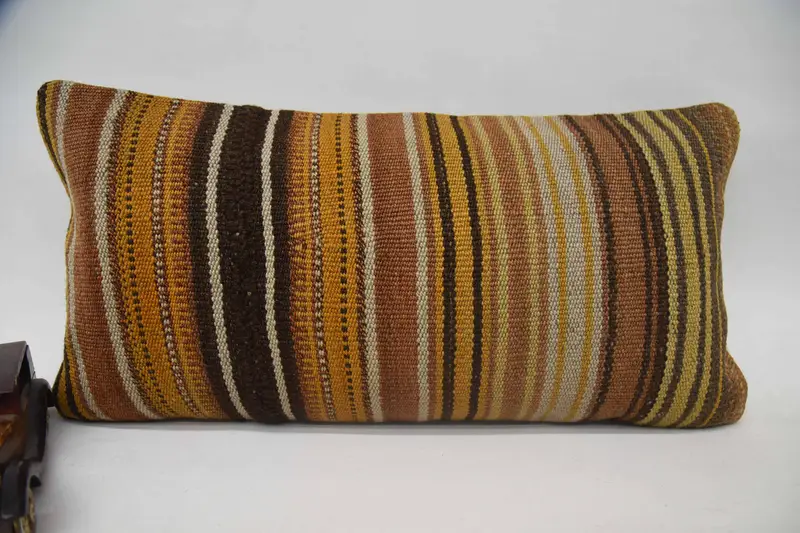 Almohada rectangular de tiro a rayas, funda de almohada marroquí de salón marrón de 12.0 x 24.0 in - 1