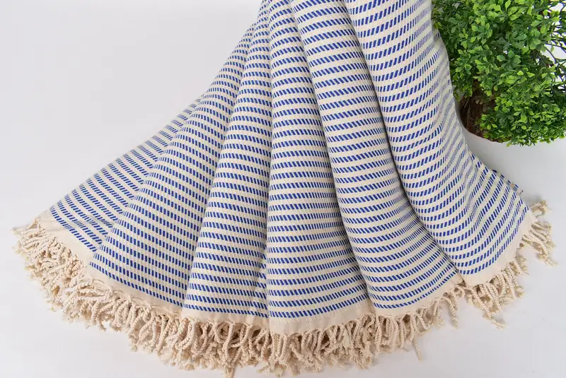 Fouta towel, Wedding Gift For Bride, Turkish Towel Beach, Travel towel, Thin and lightweight Turkish peshtemal, 70x40 Cotton Polka Dot Towel - 4