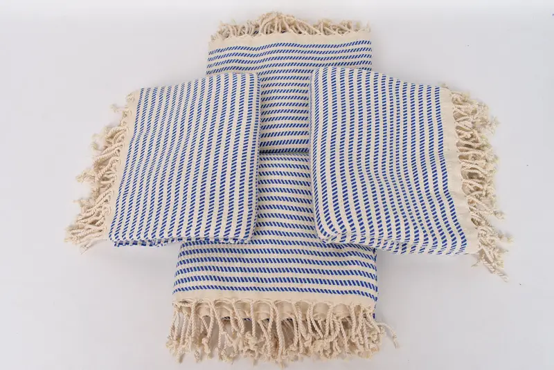 Fouta towel, Wedding Gift For Bride, Turkish Towel Beach, Travel towel, Thin and lightweight Turkish peshtemal, 70x40 Cotton Polka Dot Towel - 6
