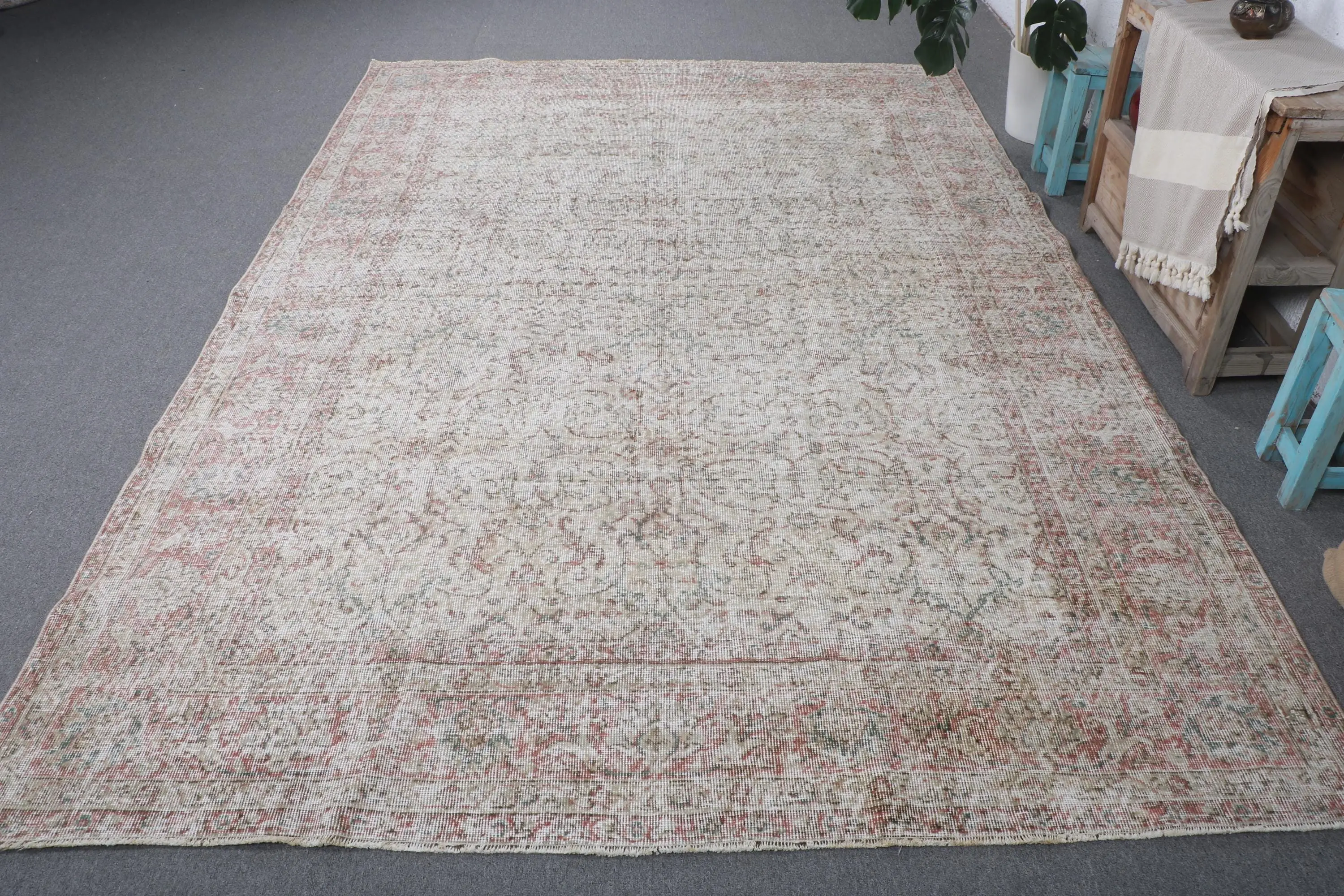 6,8x9,8 ft großer türkischer Teppich, Vintage Teppich, weiß rot floraler Wollteppich - 1